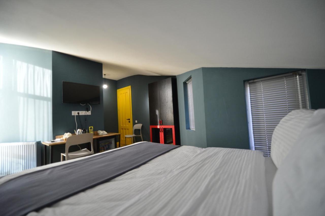 Boutique Hotel 27+ Tbilisi Luaran gambar